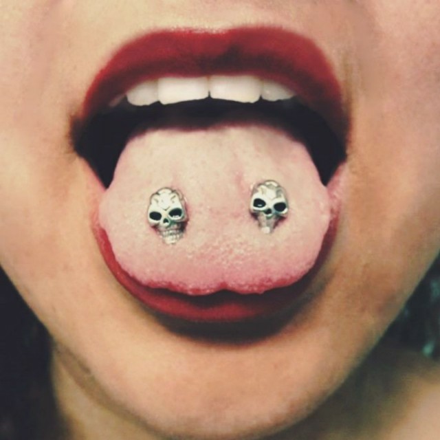 cool tong piercing pic